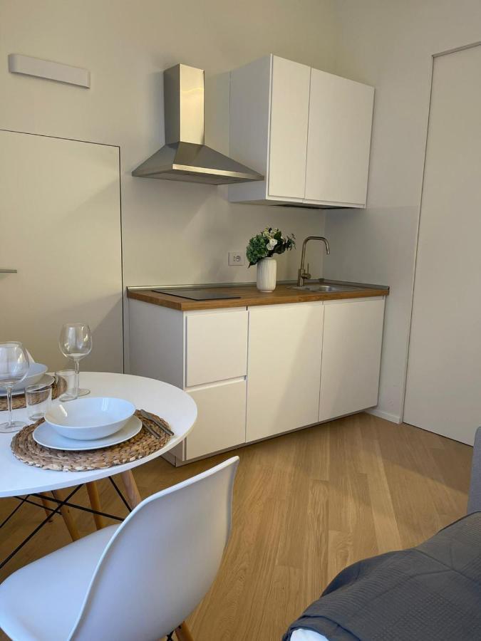 Appartement A Casa Di Beatrice à Milan Extérieur photo